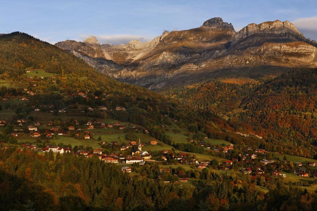 Отель Le Charvet Кордон Экстерьер фото